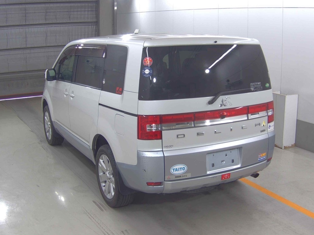 Mitsubishi Delica D:5 2016