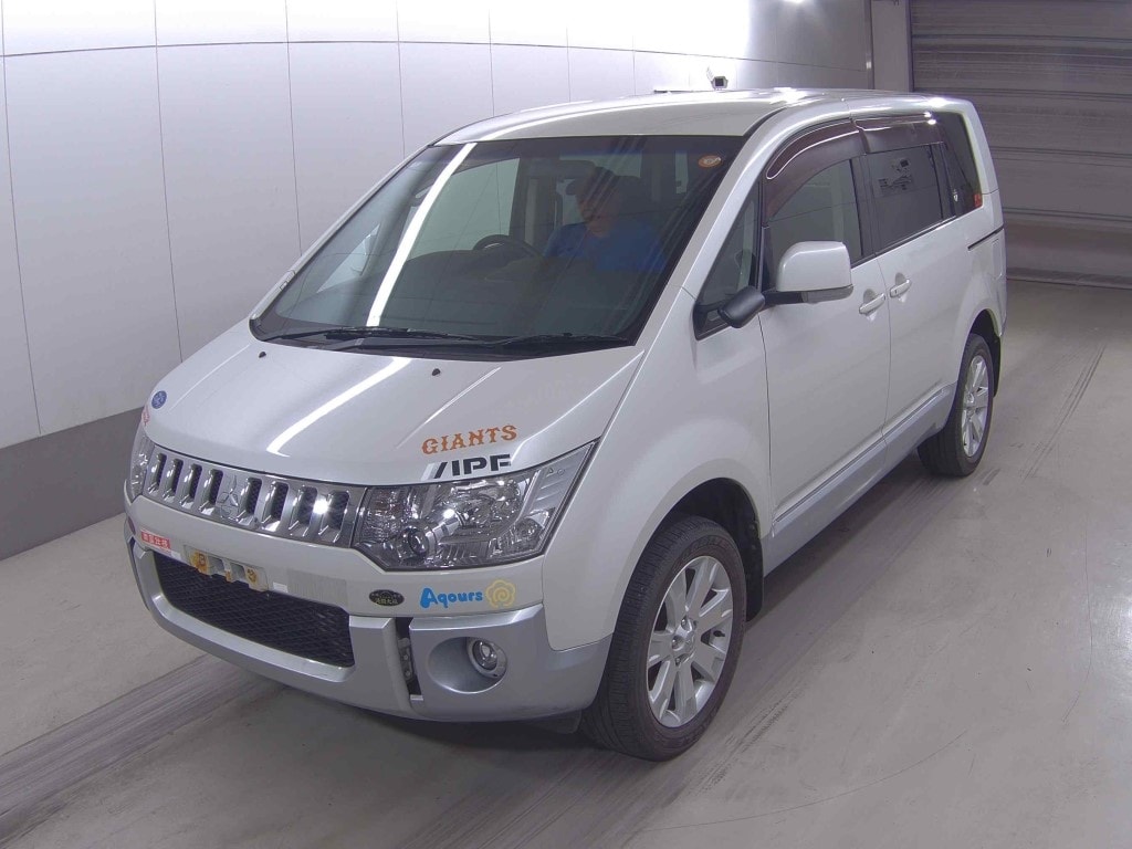 Mitsubishi Delica D:5 2016
