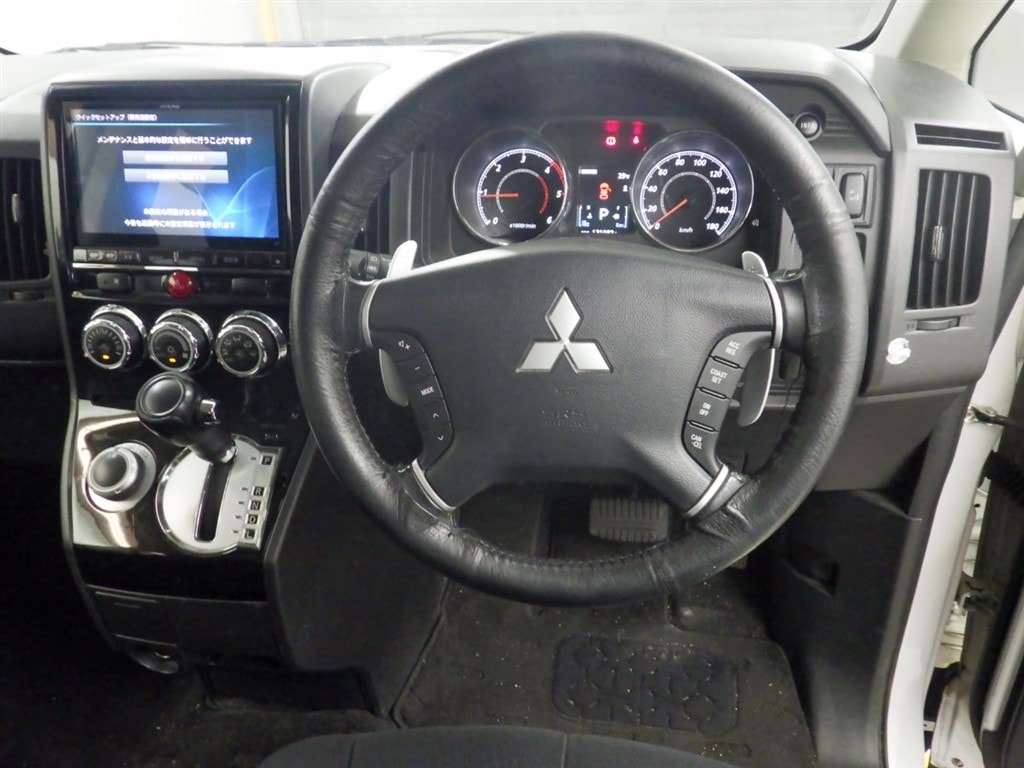 Mitsubishi Delica D:5 2016