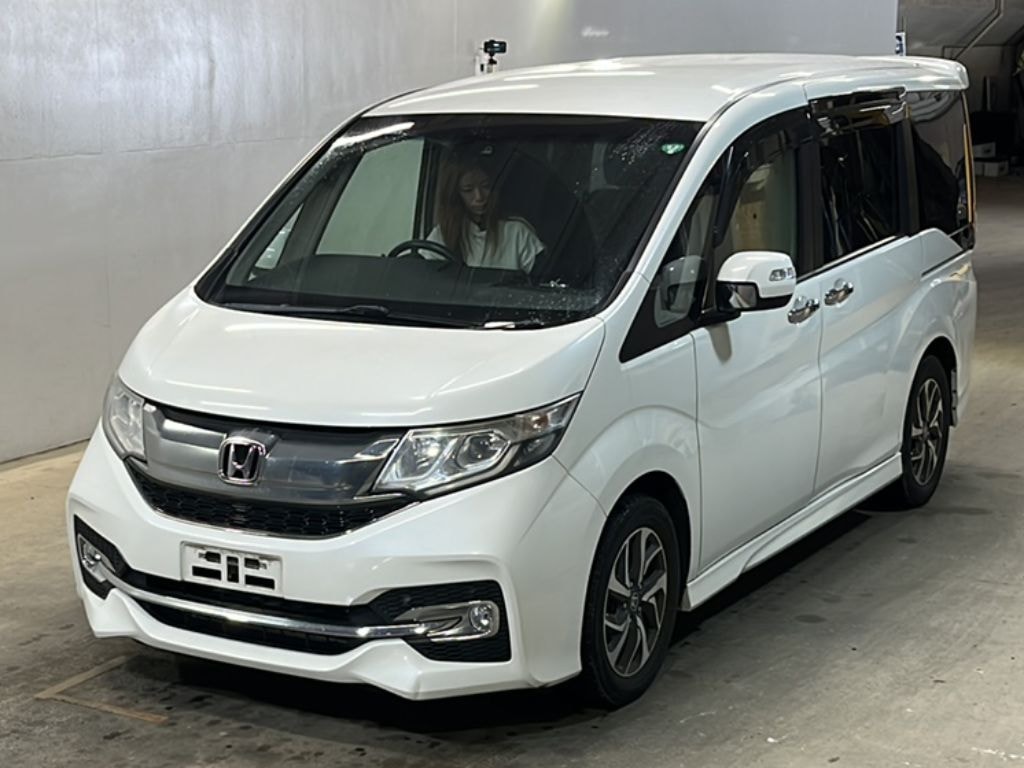 Honda Stepwgn Spada 2017