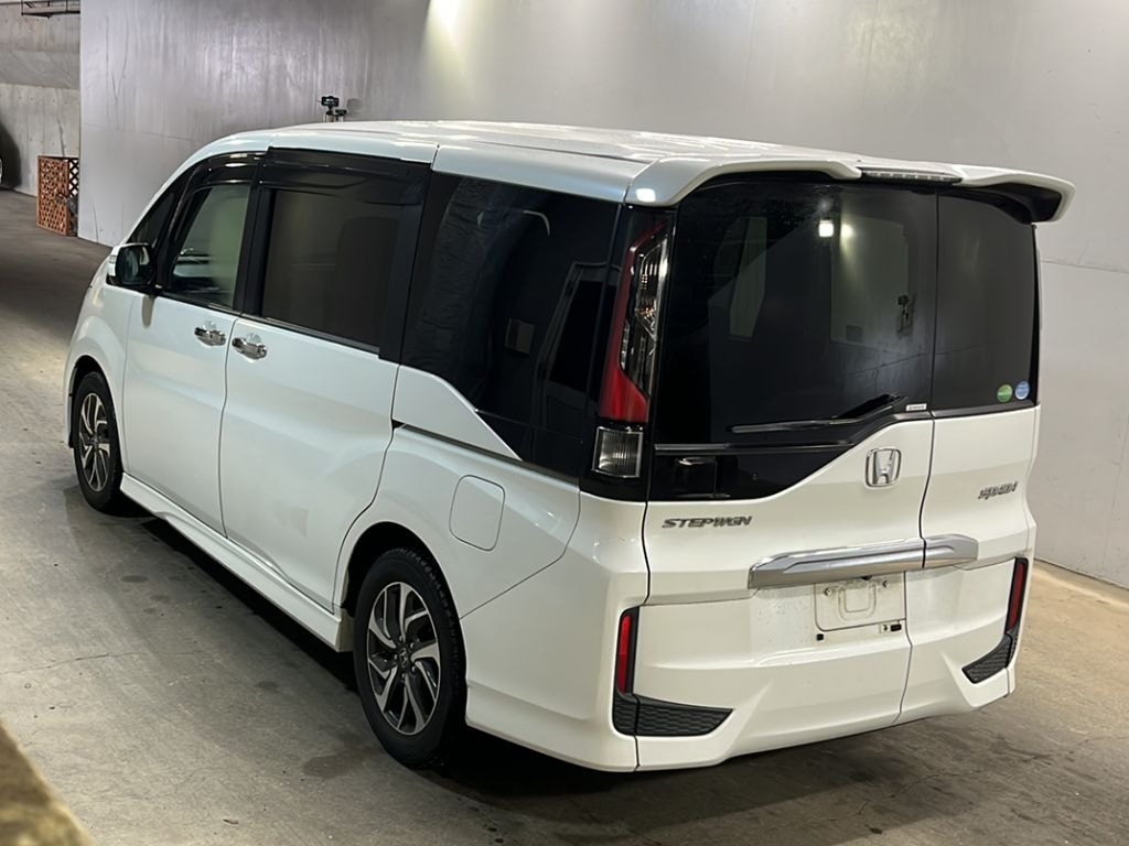Honda Stepwgn Spada 2017