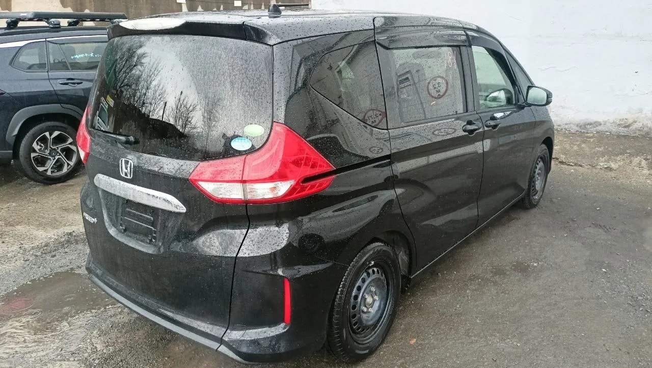 Honda Freed+_history