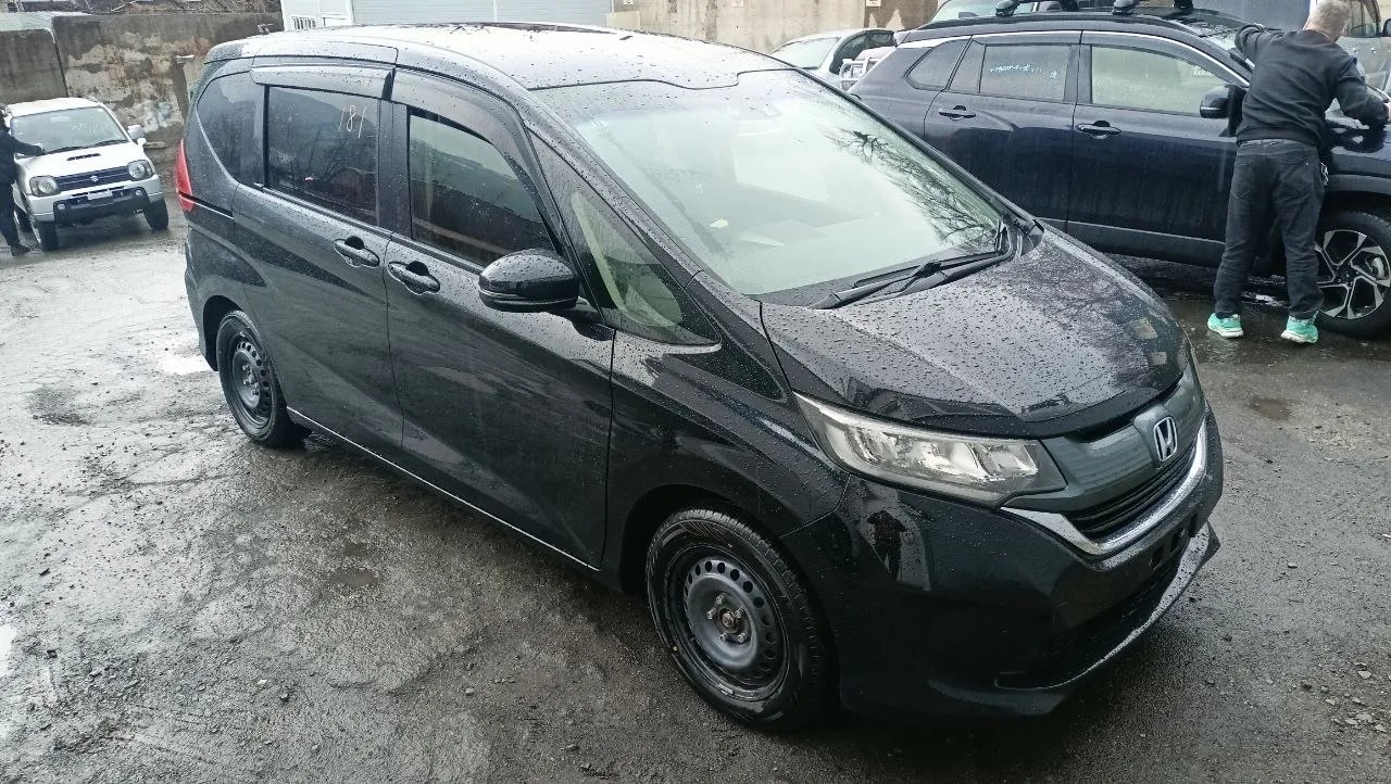 Honda Freed+_history