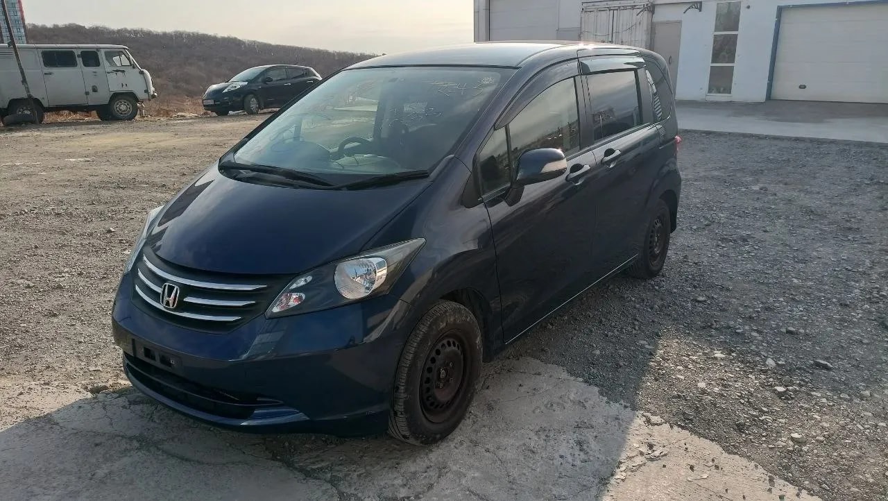 Honda Freed_history