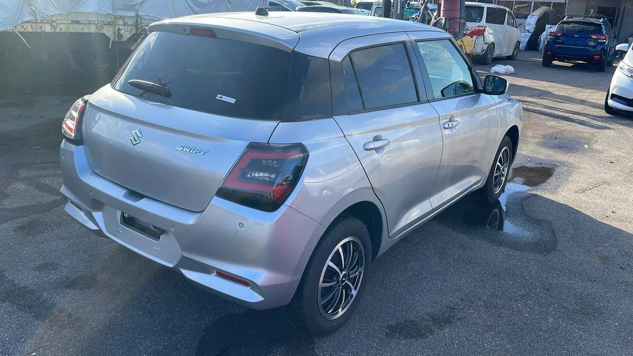 Suzuki Swift_history