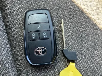 Toyota Sienta