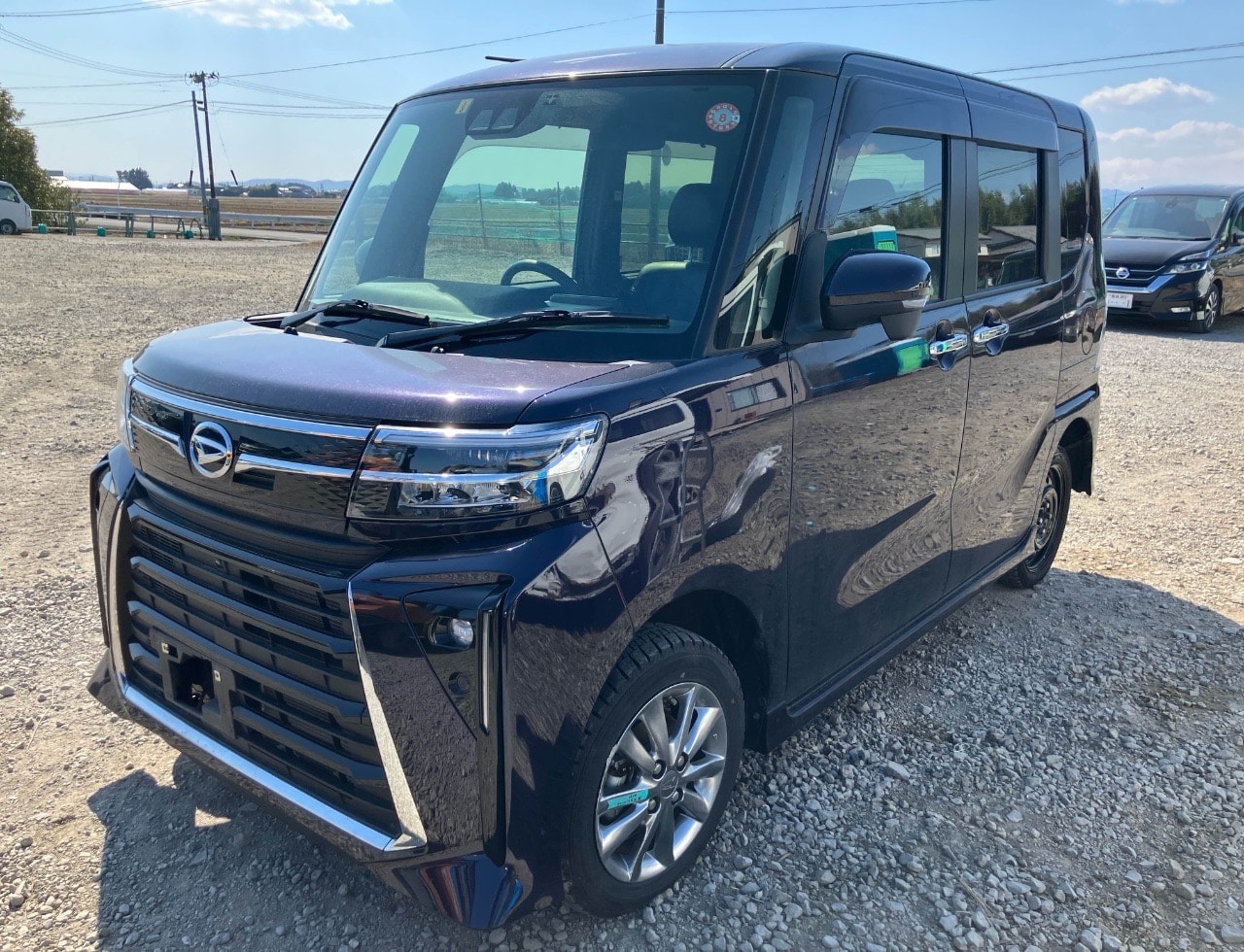 Daihatsu Tanto 2023