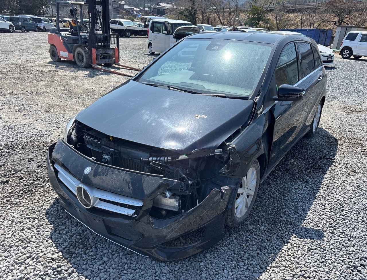 Mercedes Benz B Class 2015