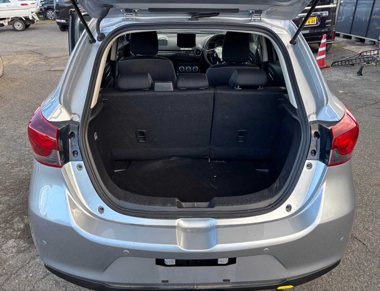 Mazda Mazda2 2025