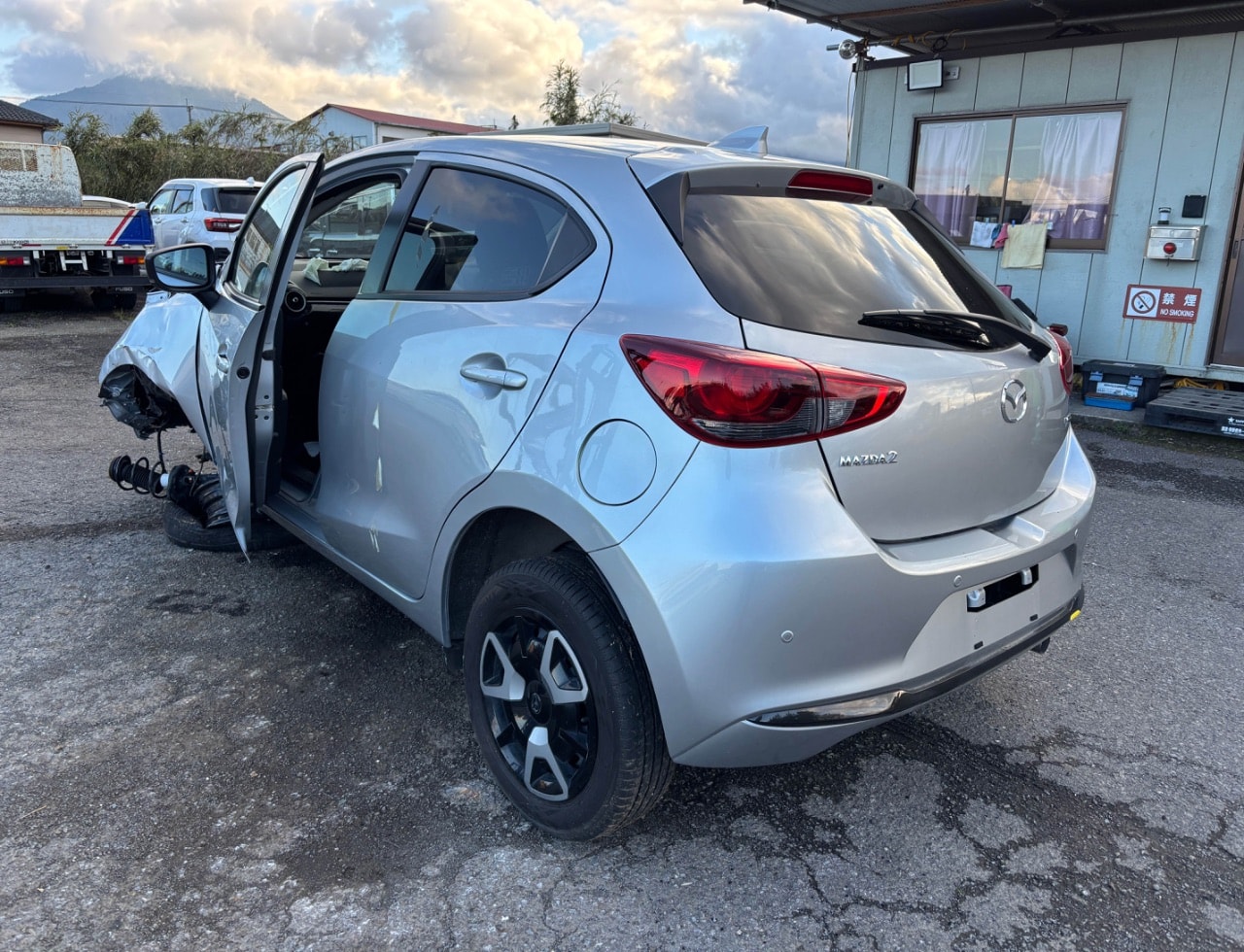Mazda Mazda2 2025