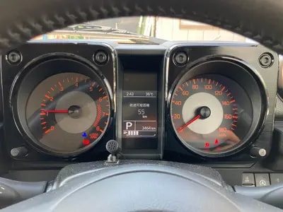 Suzuki Jimny Nomade 2025