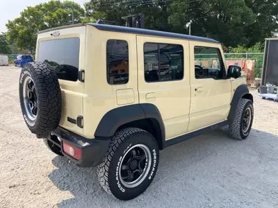 Suzuki Jimny Nomade 2025