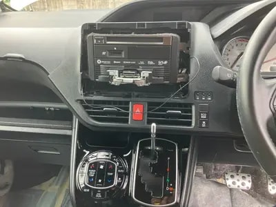 Toyota Voxy 2021