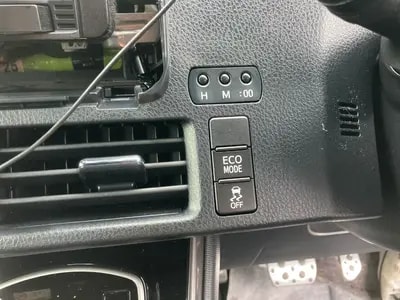Toyota Voxy 2021