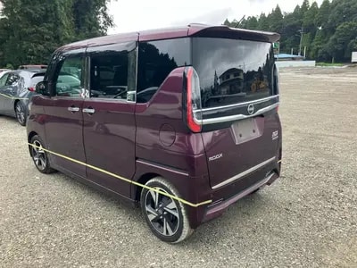 Nissan Roox 2023