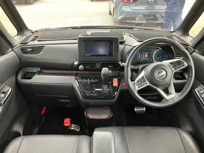 Nissan Roox 2023