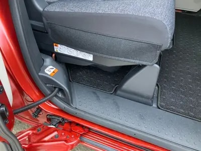 Toyota Sienta Hybrid 2025