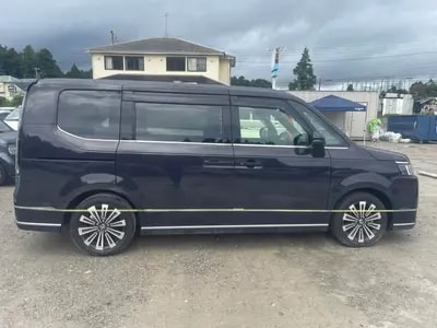 Honda Stepwagon Spada 2025