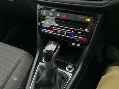 Volkswagen T-cross 2023