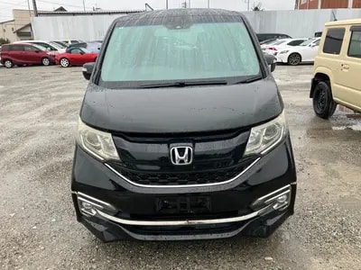 Honda Stepwagon Spada 2015