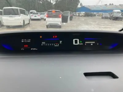 Honda Stepwagon Spada 2015