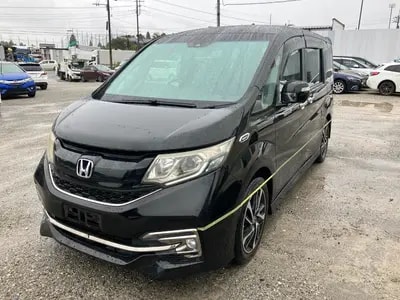 Honda Stepwagon Spada 2015