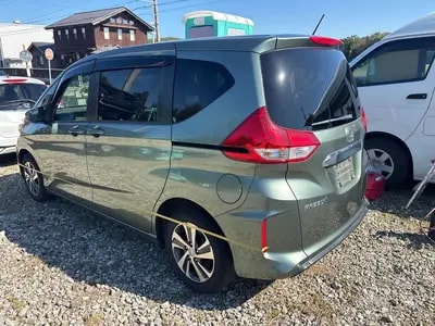Honda Freed+ Hybrid 2023