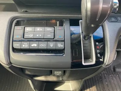 Honda Stepwagon Spada 2016