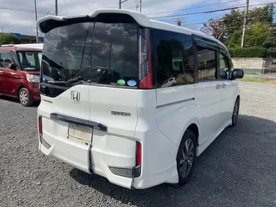 Honda Stepwagon Spada 2016