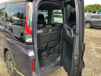 Honda Stepwagon Spada 2015