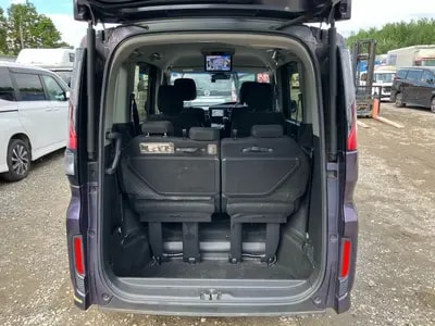 Honda Stepwagon Spada 2015