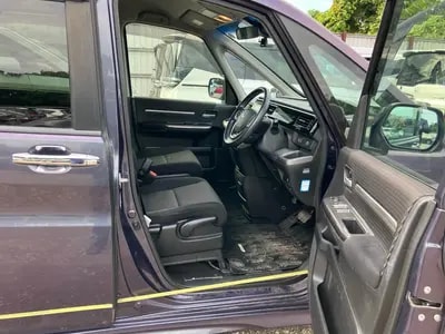 Honda Stepwagon Spada 2015