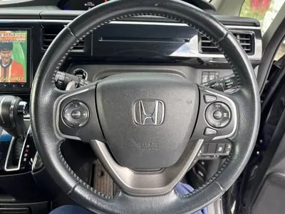 Honda Stepwagon Spada 2016