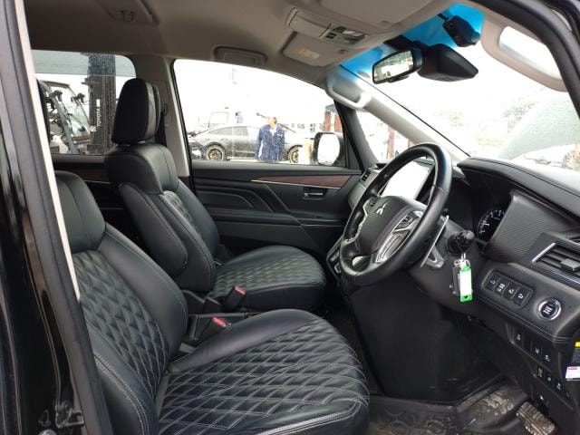 Mitsubishi Delica D:5 2021