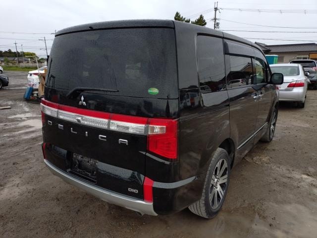 Mitsubishi Delica D:5 2021