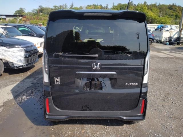 Honda N-box Custom 2025