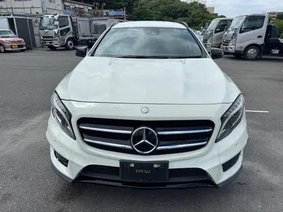 Mercedes Benz Gla-class 2016