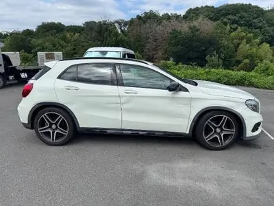 Mercedes Benz Gla-class 2016