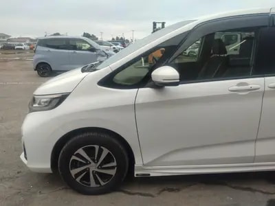 Honda Freed Plus 2018