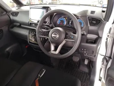 Nissan Roox 2023