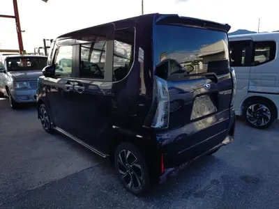 Daihatsu Tanto 2023