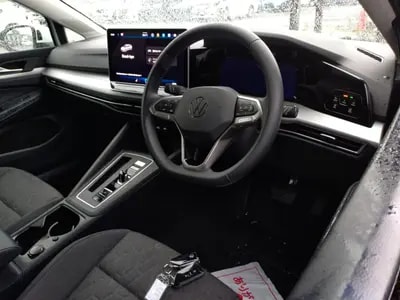 Volkswagen Golf Variant 2025