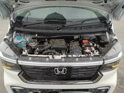 Honda N-box Custom 2024