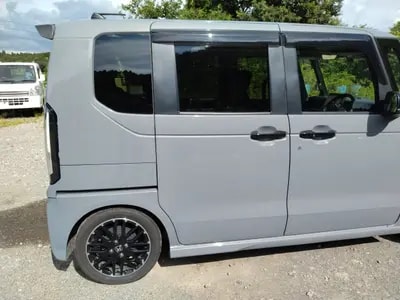 Honda N-box Custom 2024