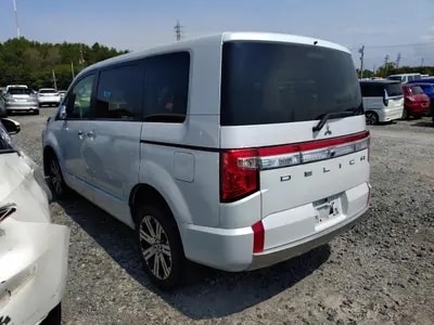 Mitsubishi Delica D:5 2024