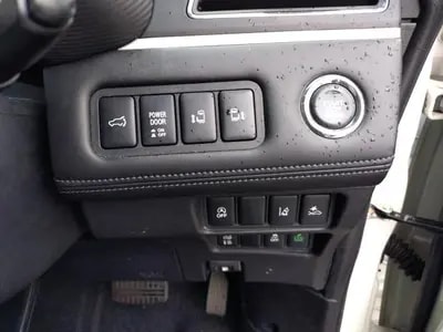 Mitsubishi Delica D:5 2019