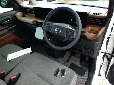 Nissan Roox 2026