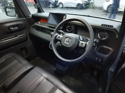 Honda N-box Custom 2024