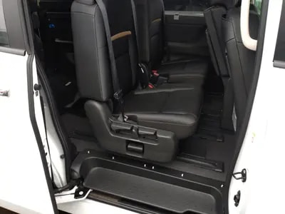 Nissan Serena 2025