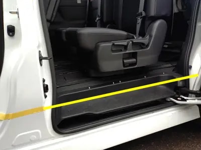 Nissan Serena 2025